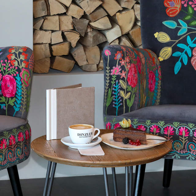 DINZLER Kaffee in der Kaiserlodge - Kaffee und Kuchen